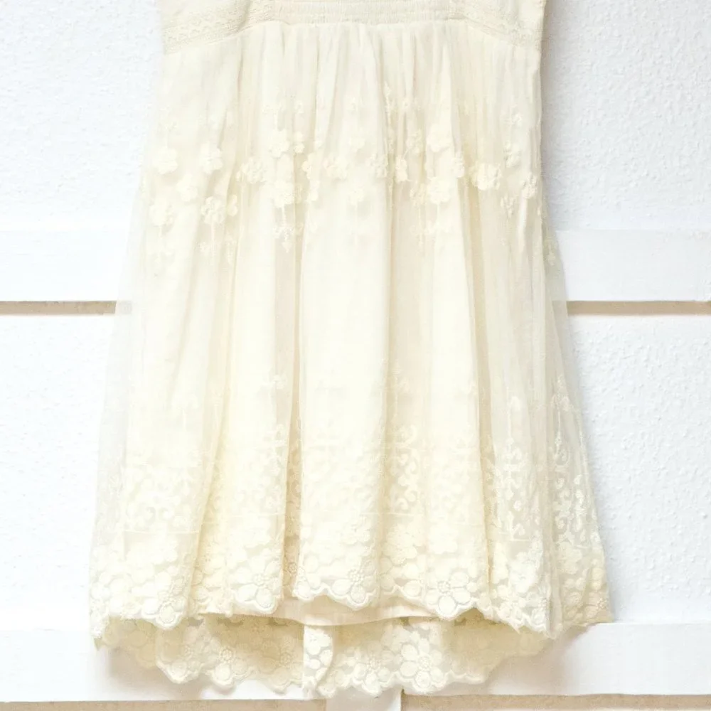 NWT AMERICAN EAGLE Ivory Embroidered Floral Crochet Tulle Sundress | Size S - Picture 6 of 7